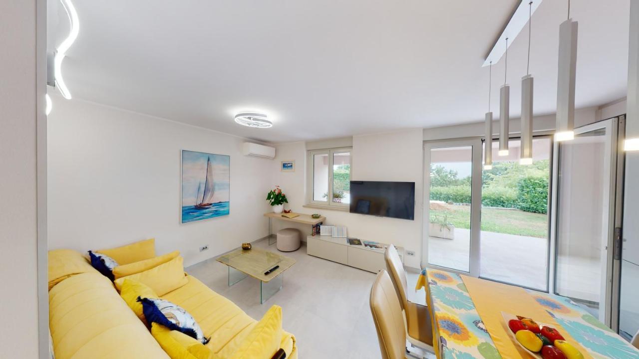 Design Apartment Emerald Viskovo Esterno foto