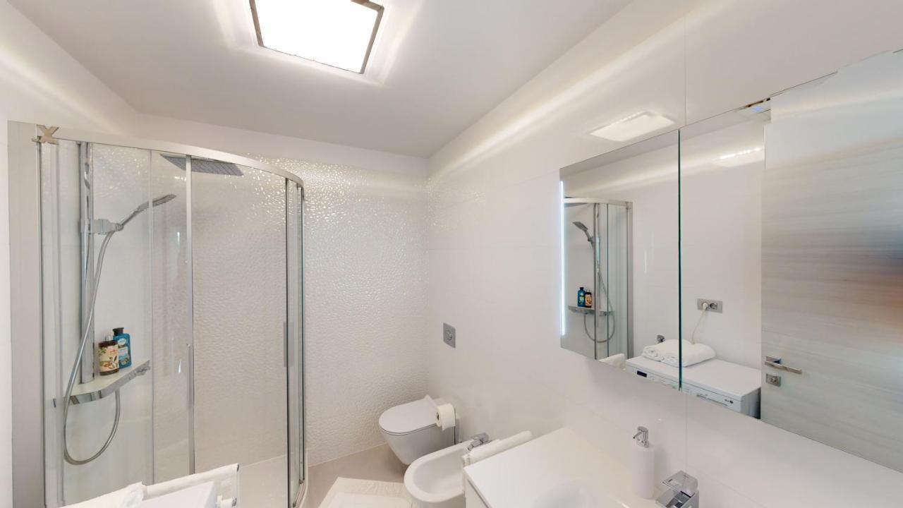 Design Apartment Emerald Viskovo Esterno foto